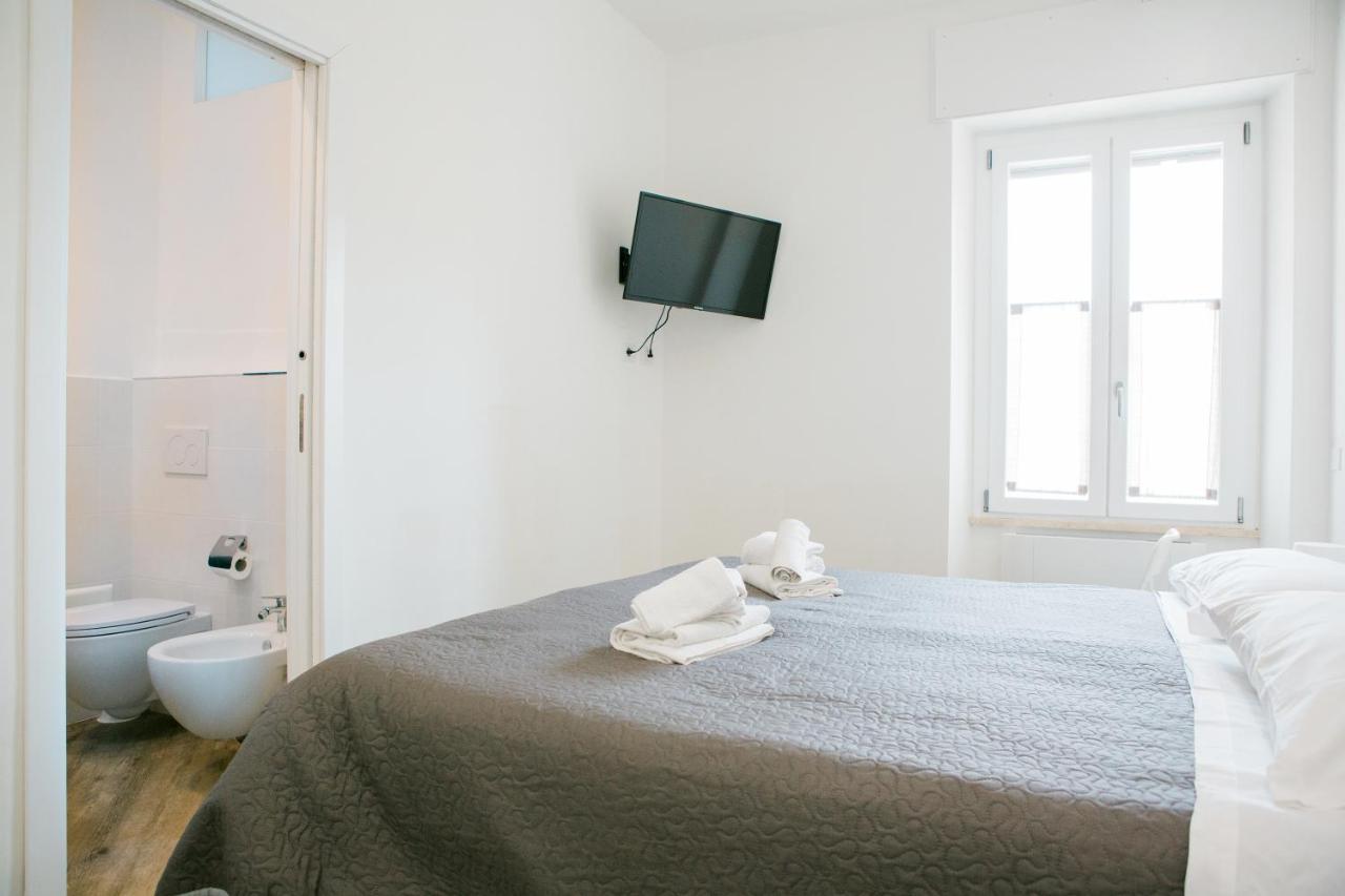 Kennedy 54 Hotel Alghero Bagian luar foto
