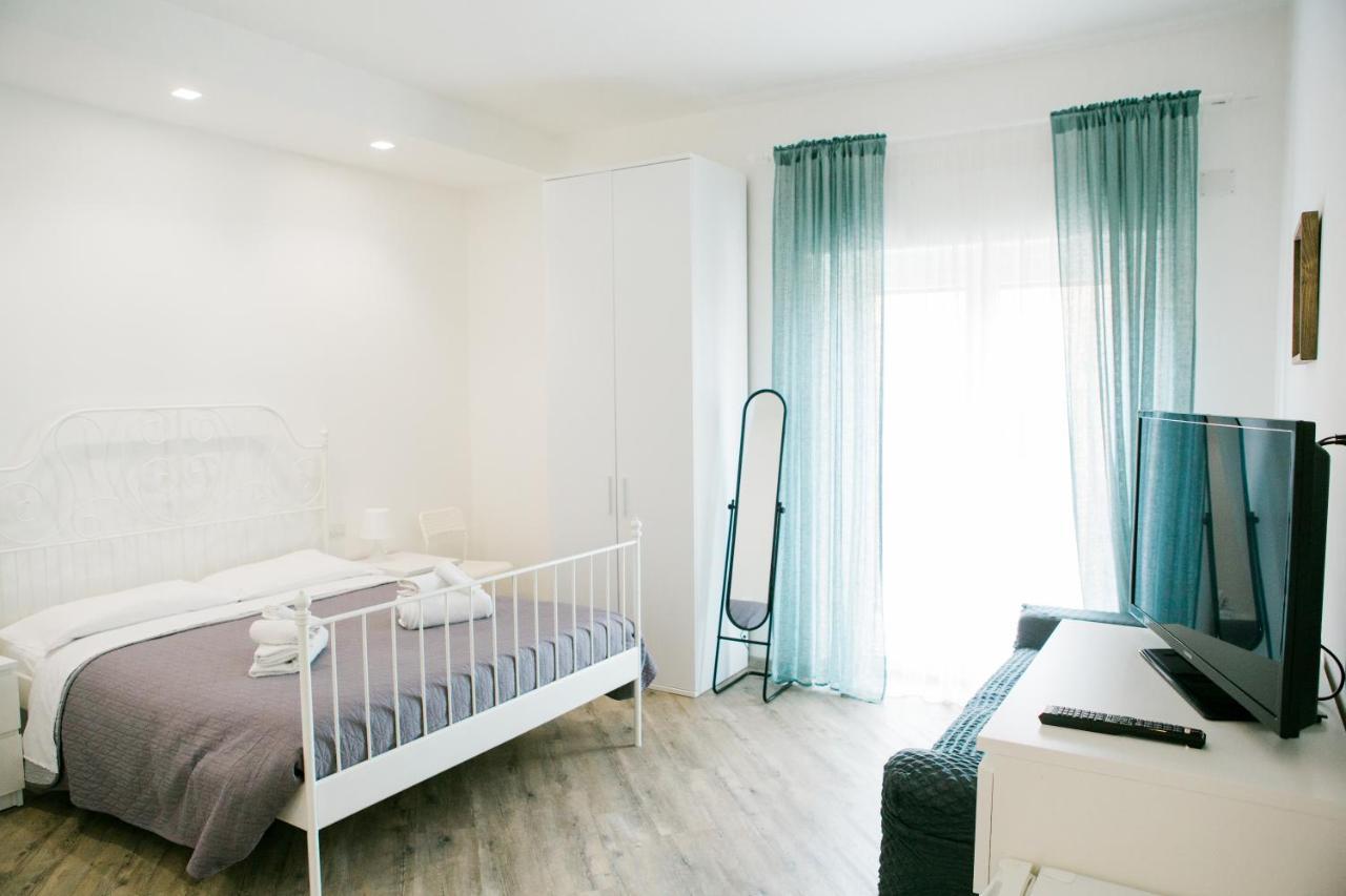 Kennedy 54 Hotel Alghero Bagian luar foto